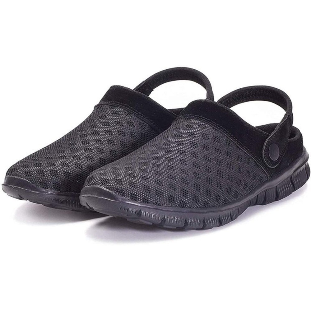 Eagsouni Women’s/Unisex Clogs Gardening Beach Shoes Mesh Lightweight Black 9